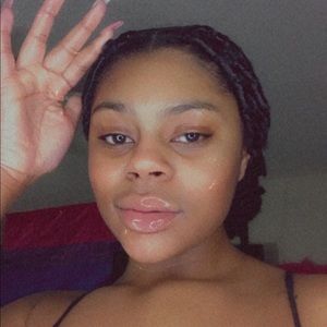 Meet your Posher, Keyari